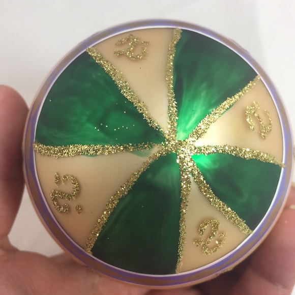 Vintage GKI/Bethlehem Glass Christmas ornament up-cycled with Swarovski Crystals - Picture 7 of 8